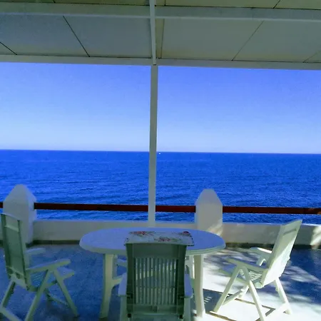 Santorini Grace No1 Foinikiá