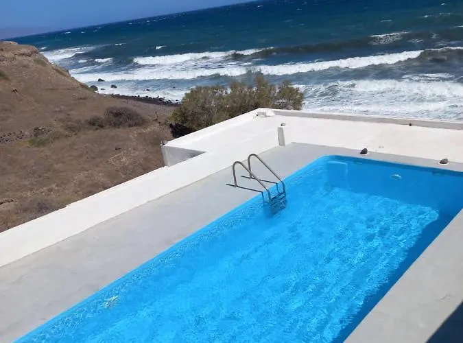 Santorini Grace No1 Foinikiá