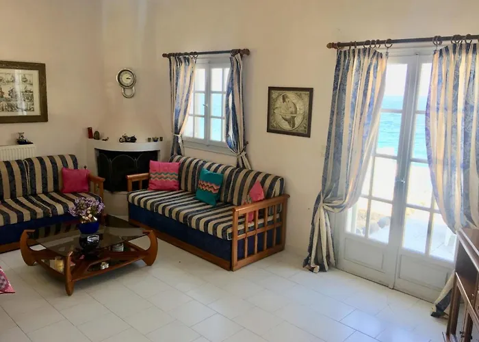 Santorini Grace No1 Foinikiá